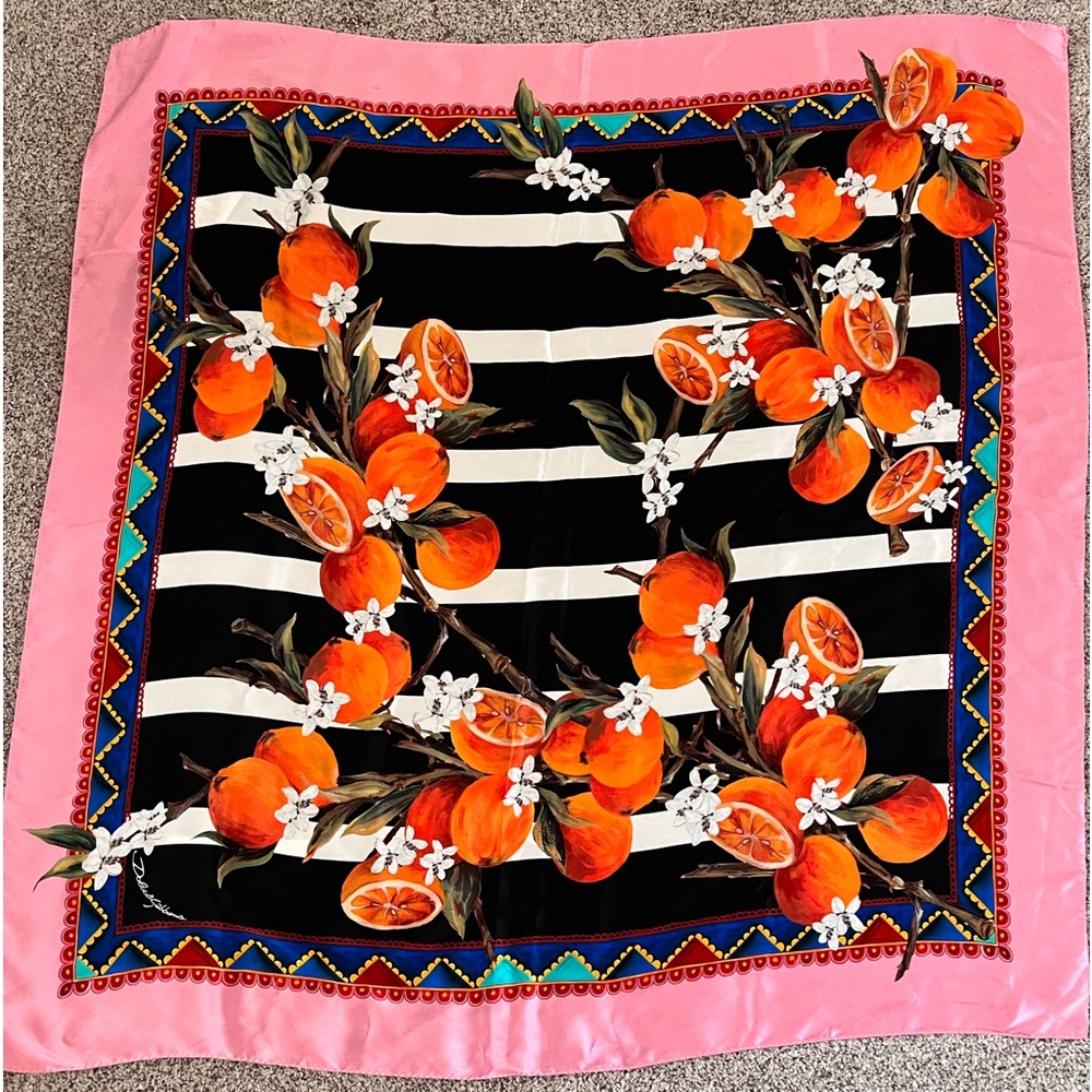 Dolce & Gabbana RARE scarf NWT
